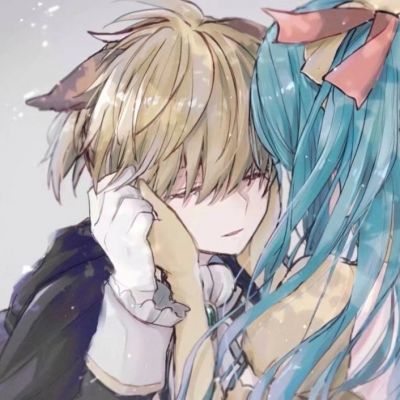 情侣头动漫头像双人,开心的是 陪你的人是我