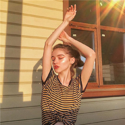 高冷欧美头像女生简单气质，这世间的温柔在等你