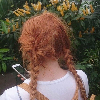 高冷欧美头像女生简单气质，这世间的温柔在等你