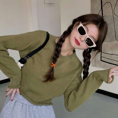 提升你气质的2023最火女生高清头像，给人的感觉是高雅而不失亲切