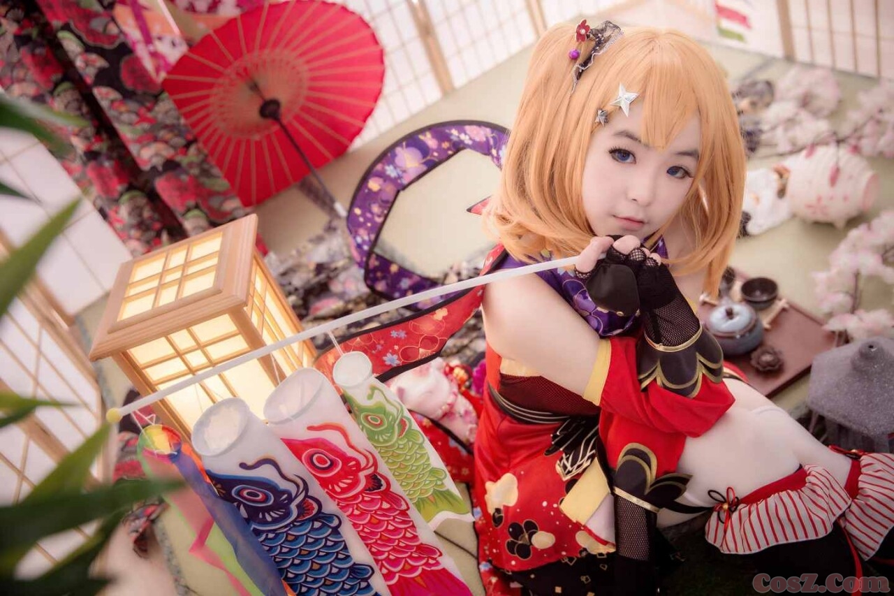 东条希矢泽妮可两只顽皮的小精灵！