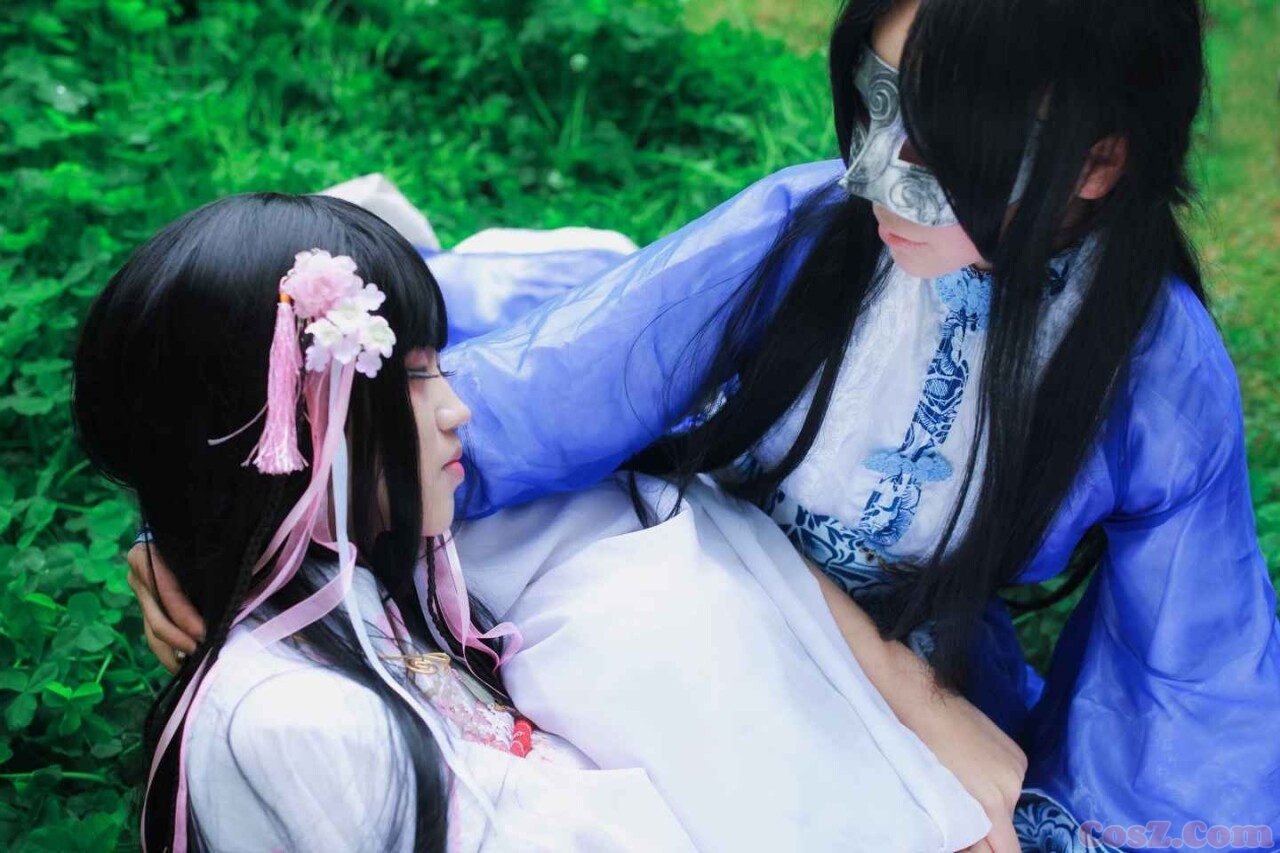 滑君饮残雪假面君