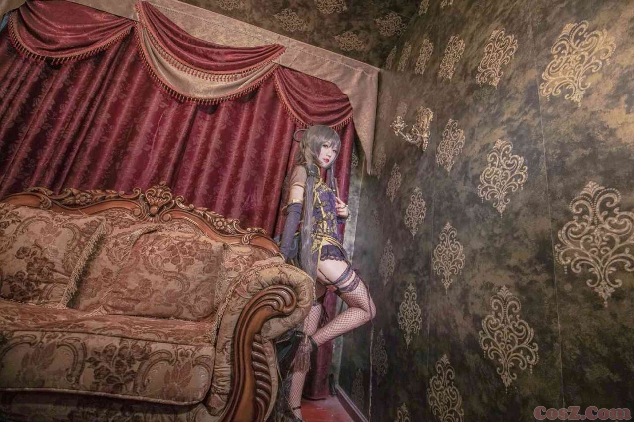 很有御姐味道的一个小姐姐网袜高跟当然不在话下！